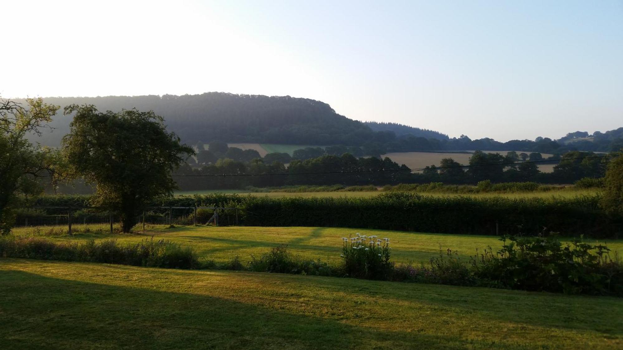 Bed and Breakfast Upper Letton Farm Leintwardine Экстерьер фото